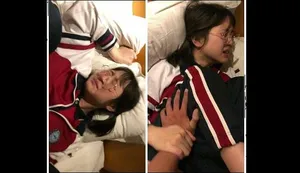 để chị kế dạy em “cách làm con gái sướng”